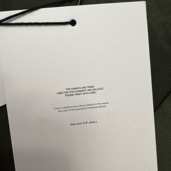 Sir The Label Gilles Vest Olive Green XS Sleeveless Blazer Top NWT Structured - Picture 9 of 16